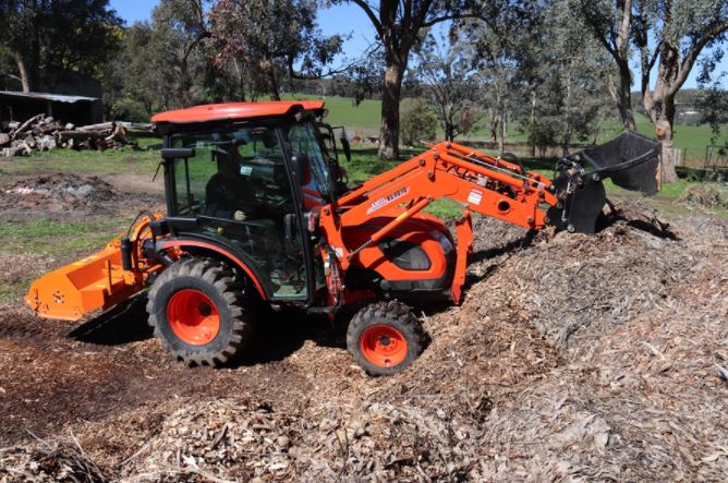 CK4220 CAB Tractor INCLUDES 4 IN 1 front end Loader Bucket - Erins Quality Outdoor Power Centre